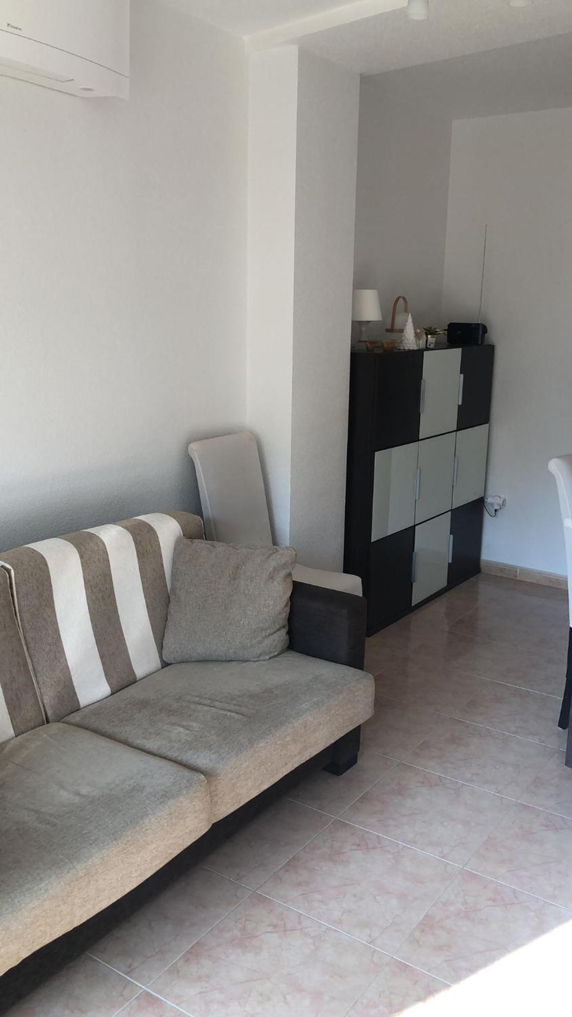 Andy'S Apartment Torrevieja Bagian luar foto